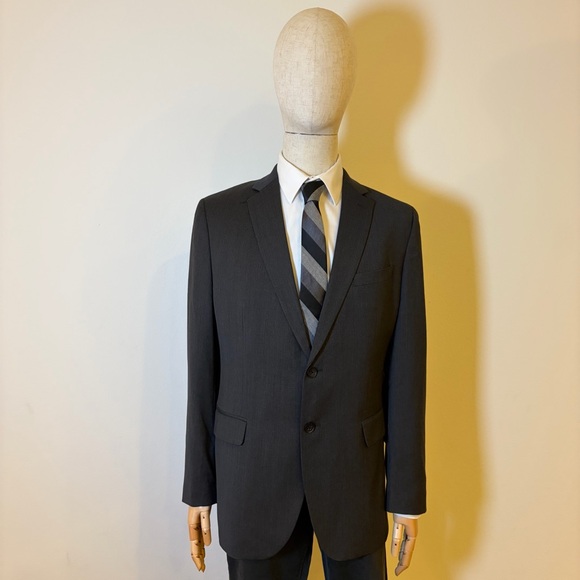 Banana Republic Tailored Fit Grey Wool Suit Jacket 42R - Like New